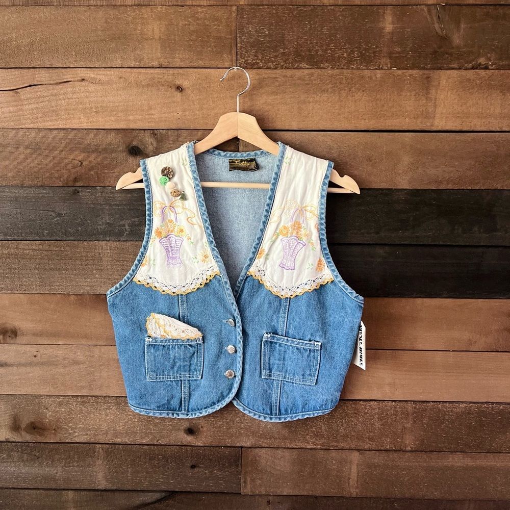 Vintage Patty Denim Vest Embroidered Patchwork Made in USA - Picture 12 of 14